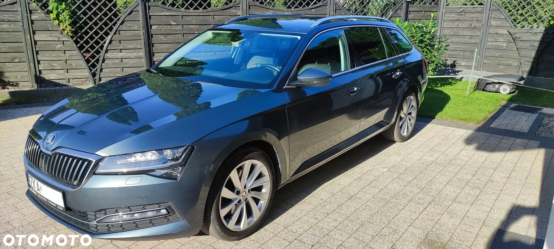 Skoda Superb 2.0 TDI SCR Style DSG - 6