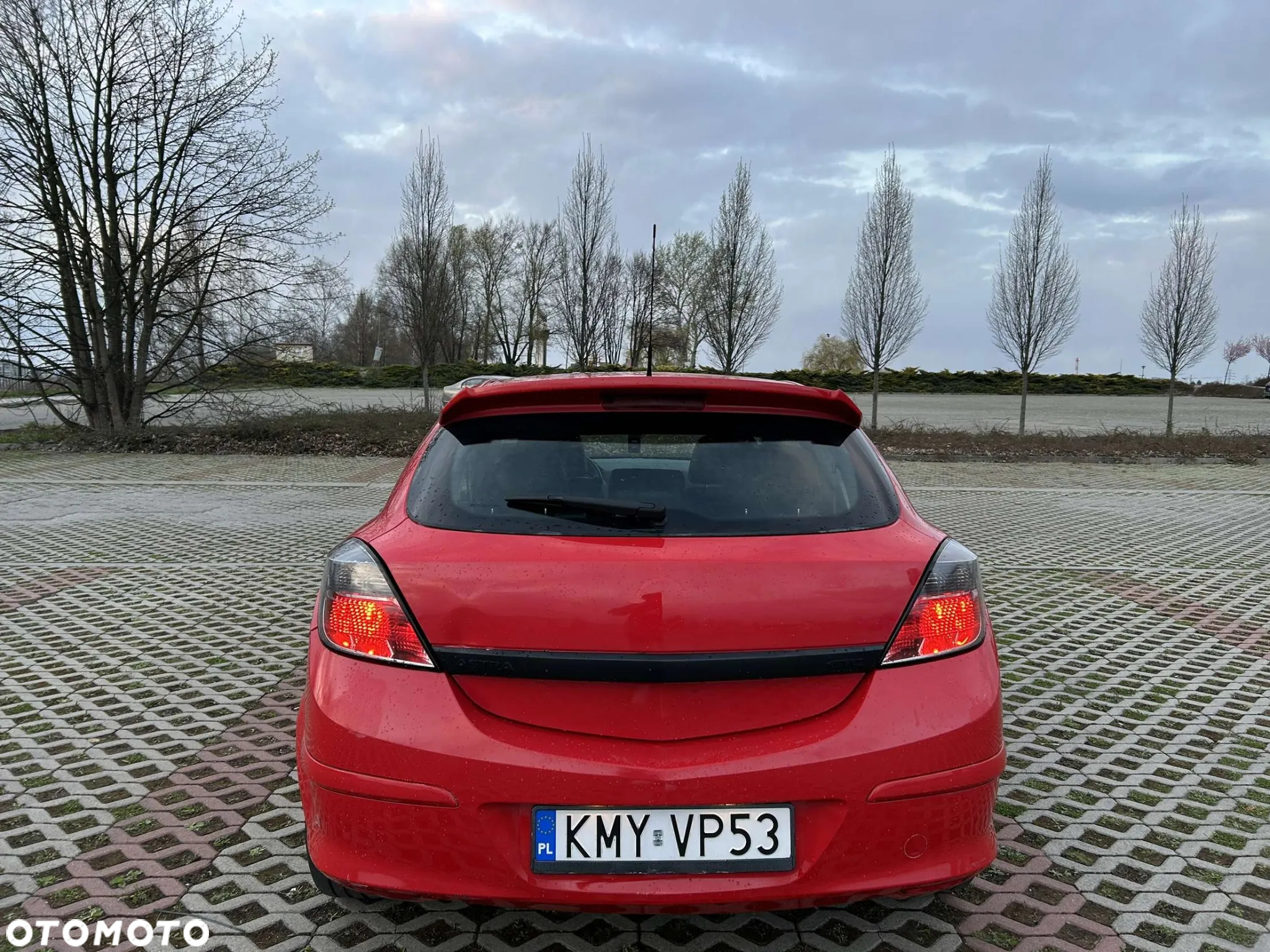 Opel Astra GTC 1.8 Cosmo - 27