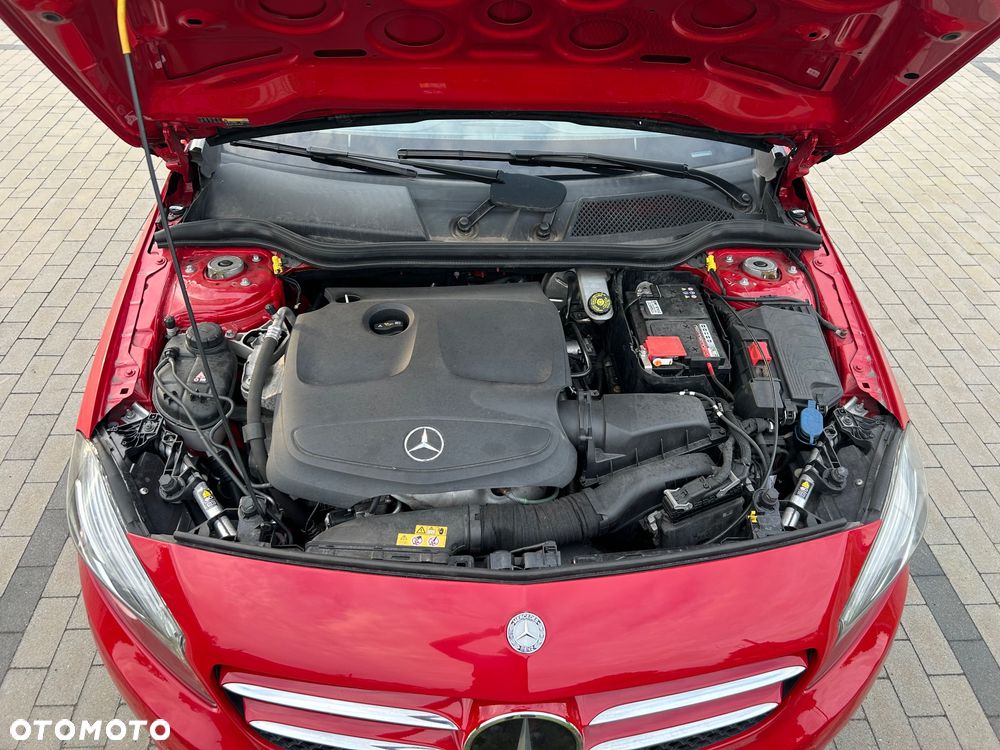 Mercedes-Benz Klasa A 180 (BlueEFFICIENCY) - 2