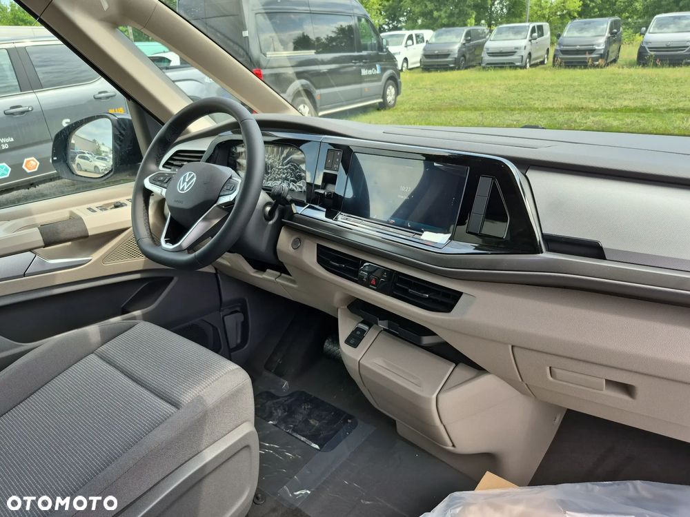Volkswagen Multivan 2.0 TDI L2 Family DSG - 9