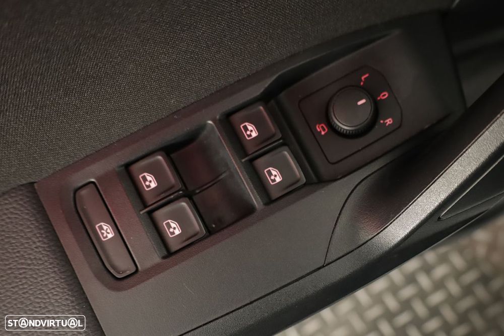 SEAT Ibiza 1.0 TSI FR - 19