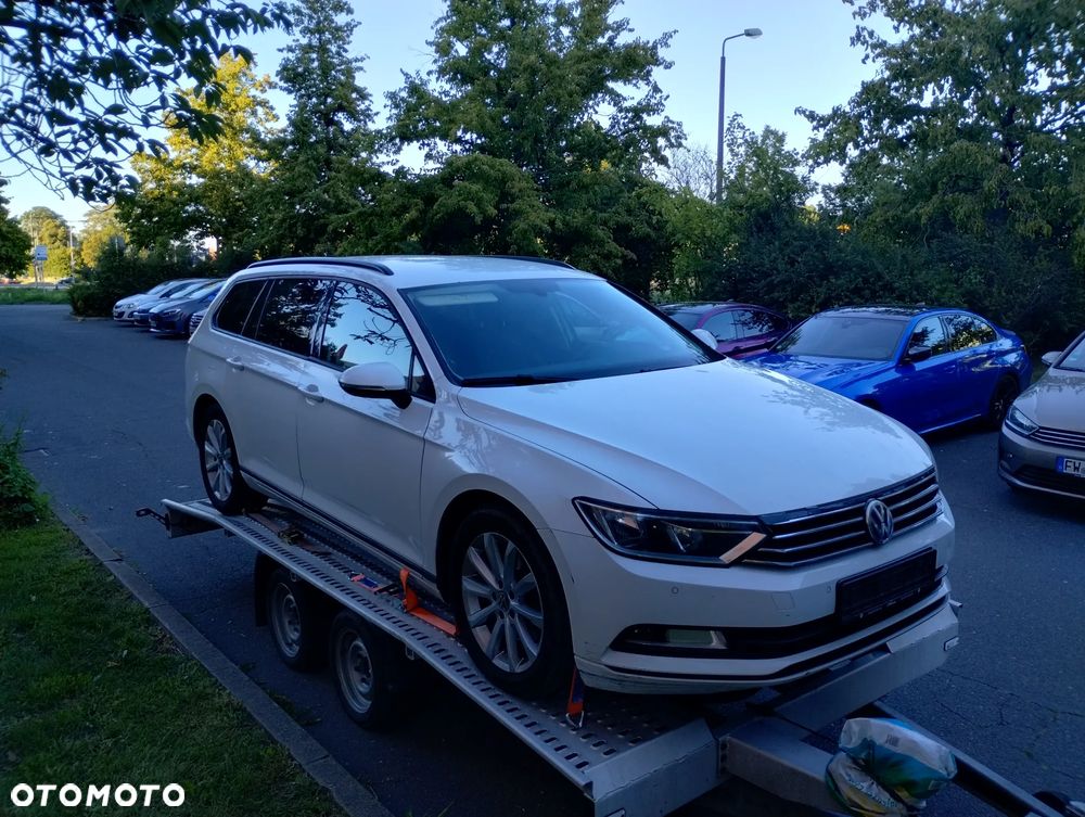 Volkswagen Passat 2.0 TDI (BlueMotion Technology) DSG Comfortline - 1