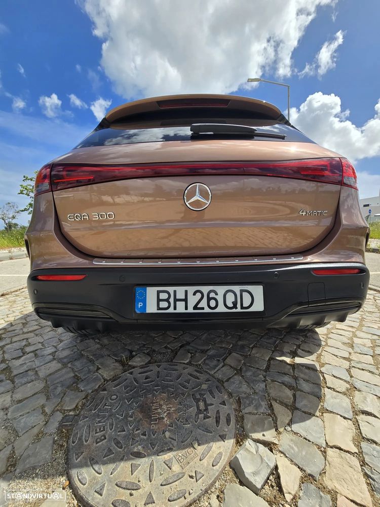 Mercedes-Benz EQA 300 4Matic - 10