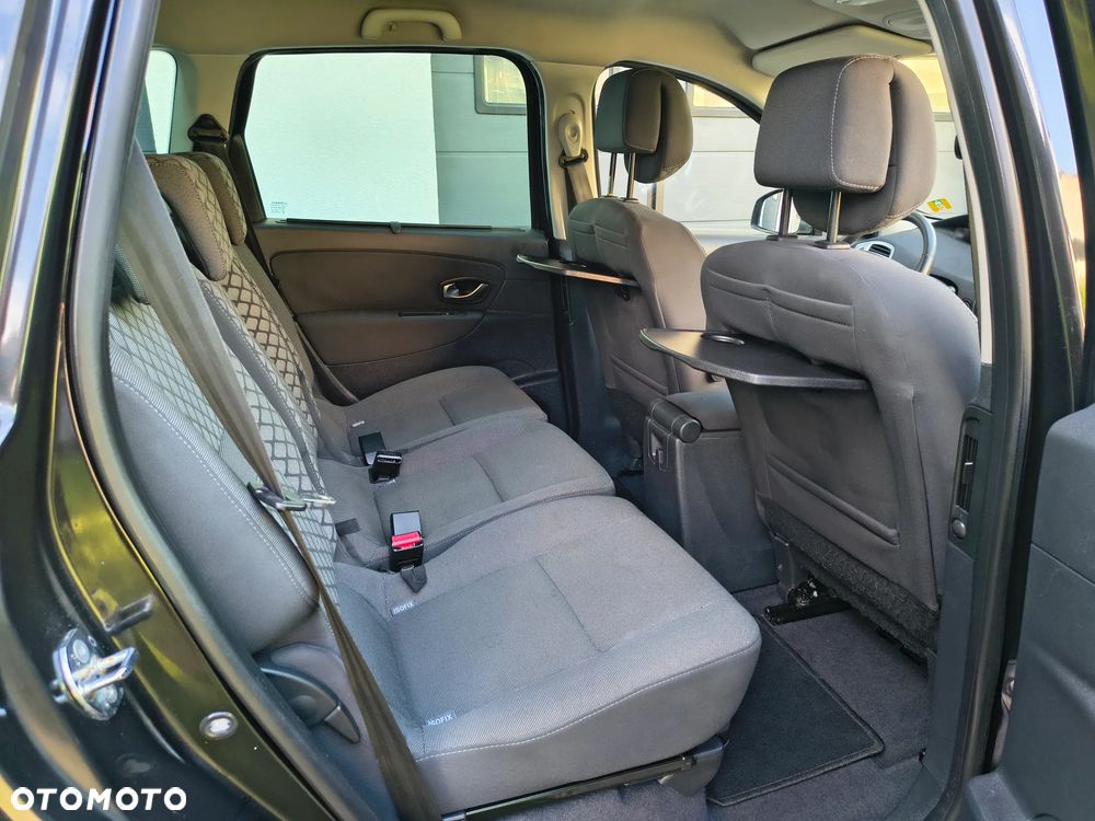 Renault Scenic 1.6 16V 110 Expression - 10