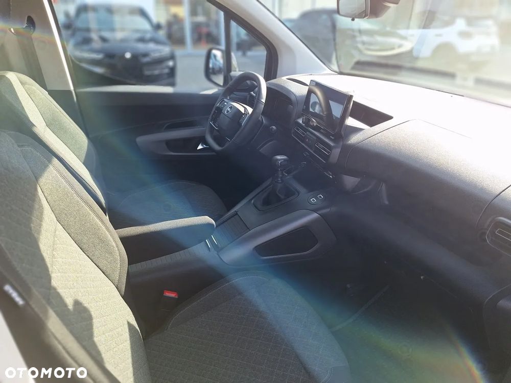 Opel Combo - 16
