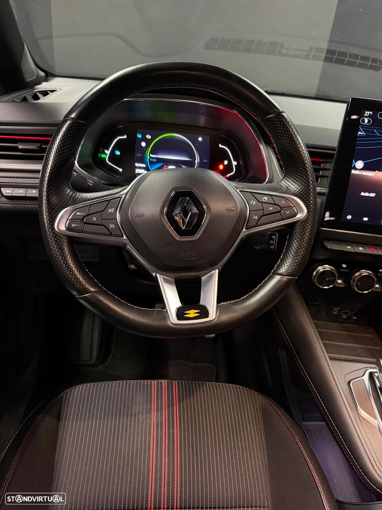 Renault Captur 1.6 E-Tech Plug-In RS Line - 11