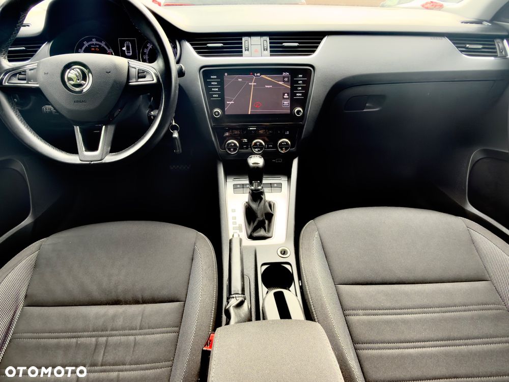 Skoda Octavia 2.0 TSI 4x4 DSG Style - 23