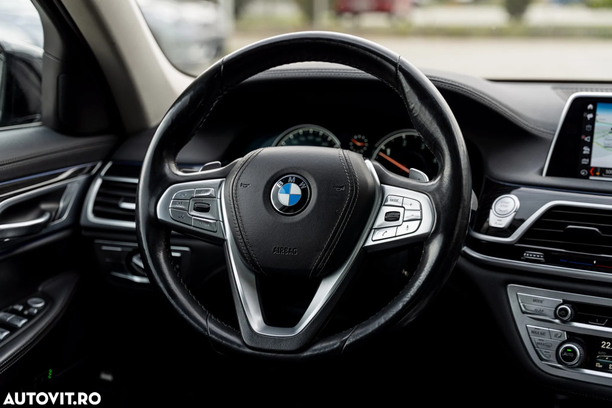BMW Seria 7 740d xDrive - 19
