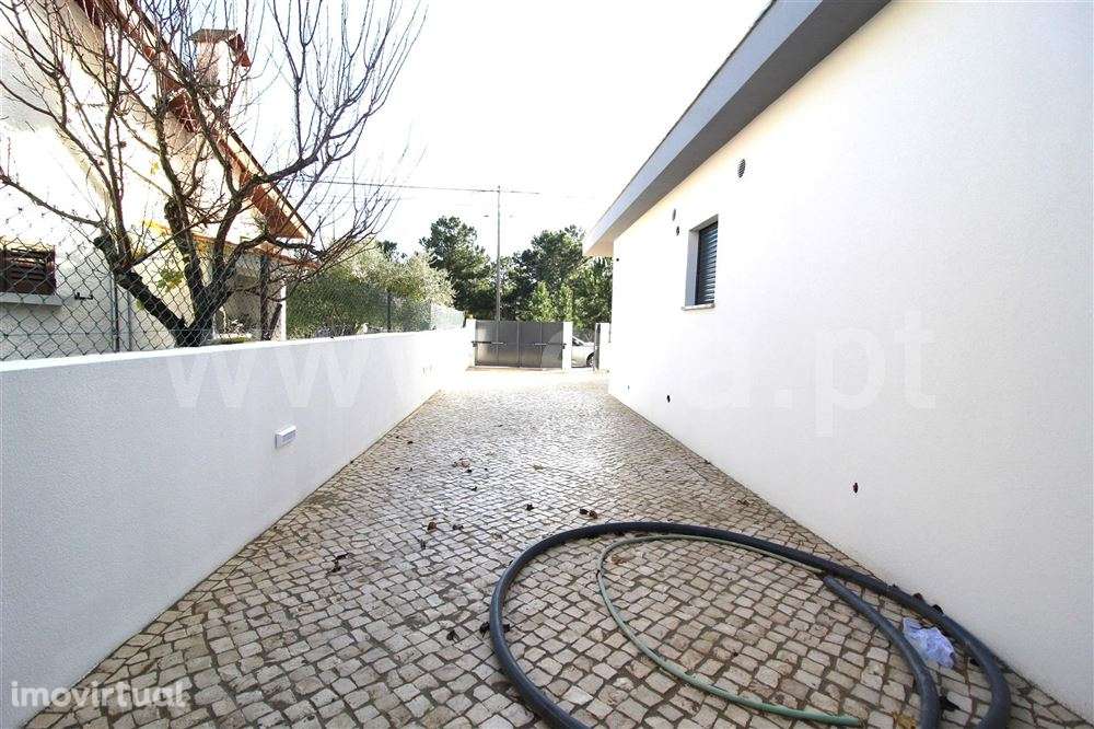 Moradia Isolada 4 quartos, Venda - Grande imagem: 4/22