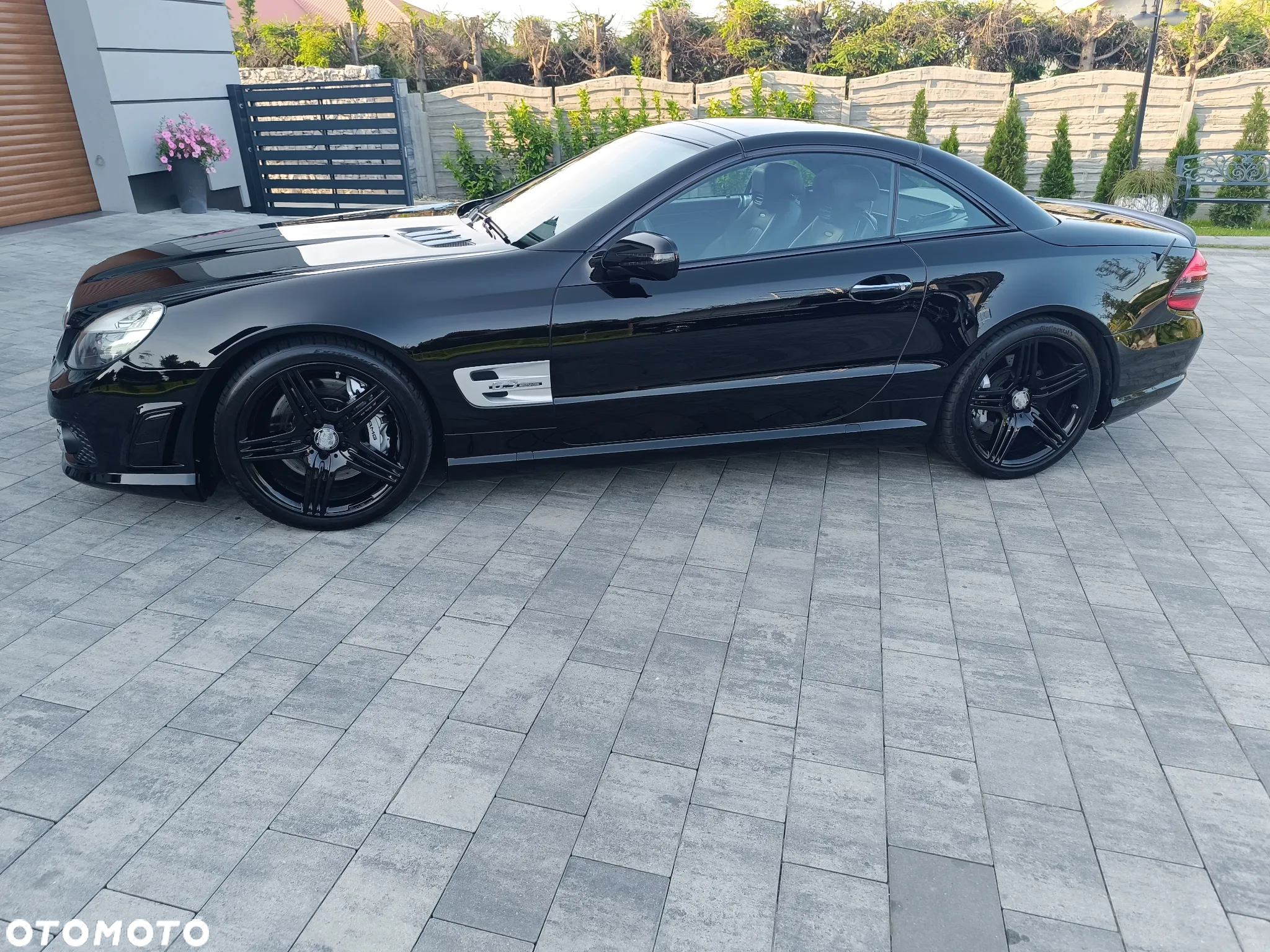 Mercedes-Benz SL 63 AMG - 8