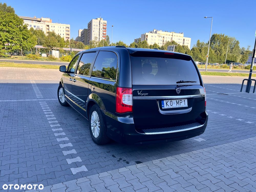 Lancia Voyager 3.6 Platinum - 5
