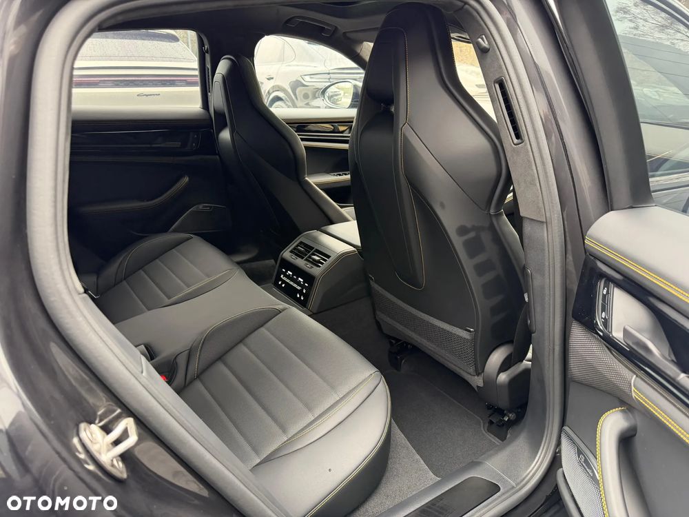 Porsche Panamera 4S E-Hybrid - 29