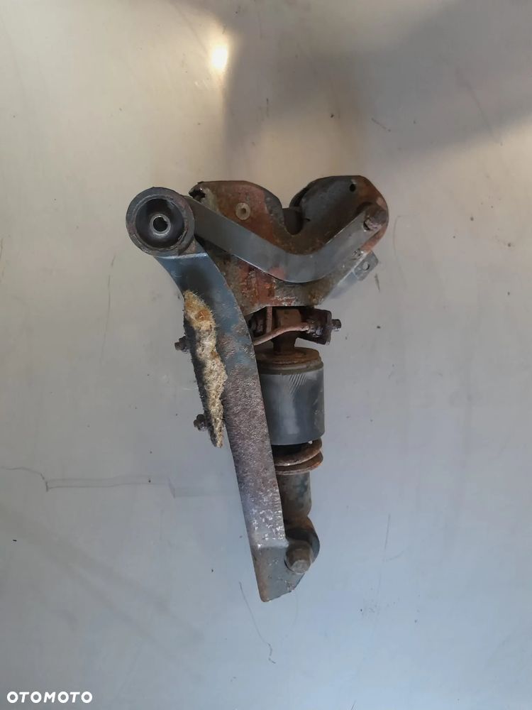 ZAMEK AMORTYZATOR ZAWIESZENIA KABINY PRAWY LEWY DAF LF 45 55 EURO 6 17.5 - 2