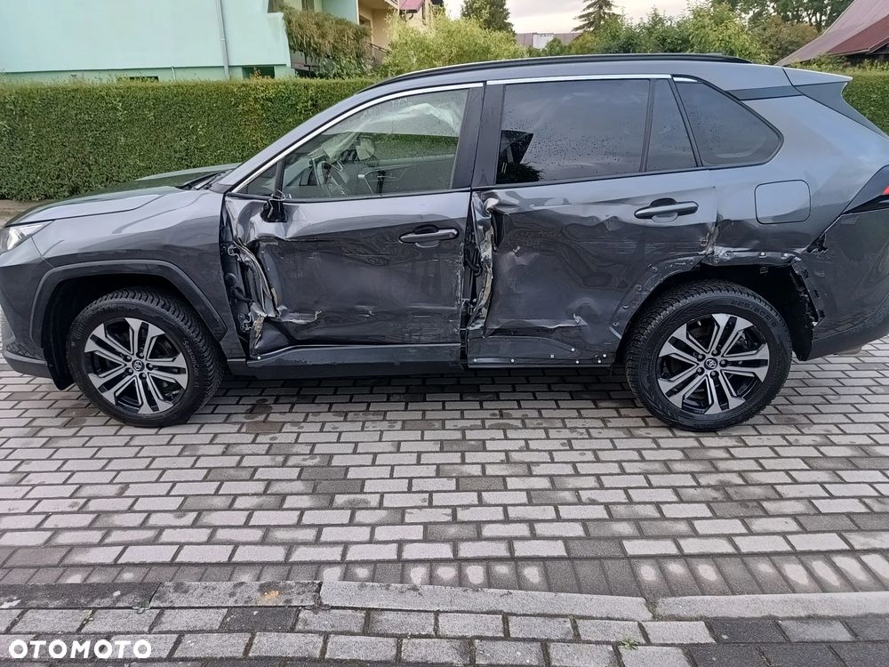Toyota RAV4 - 22
