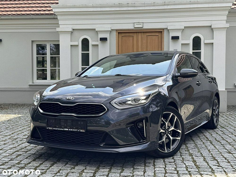 Kia ProCeed - 31