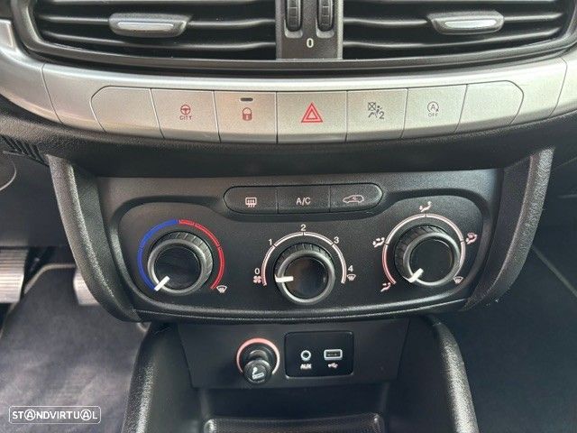 Fiat Tipo Station Wagon 1.3 M-Jet Easy - 9