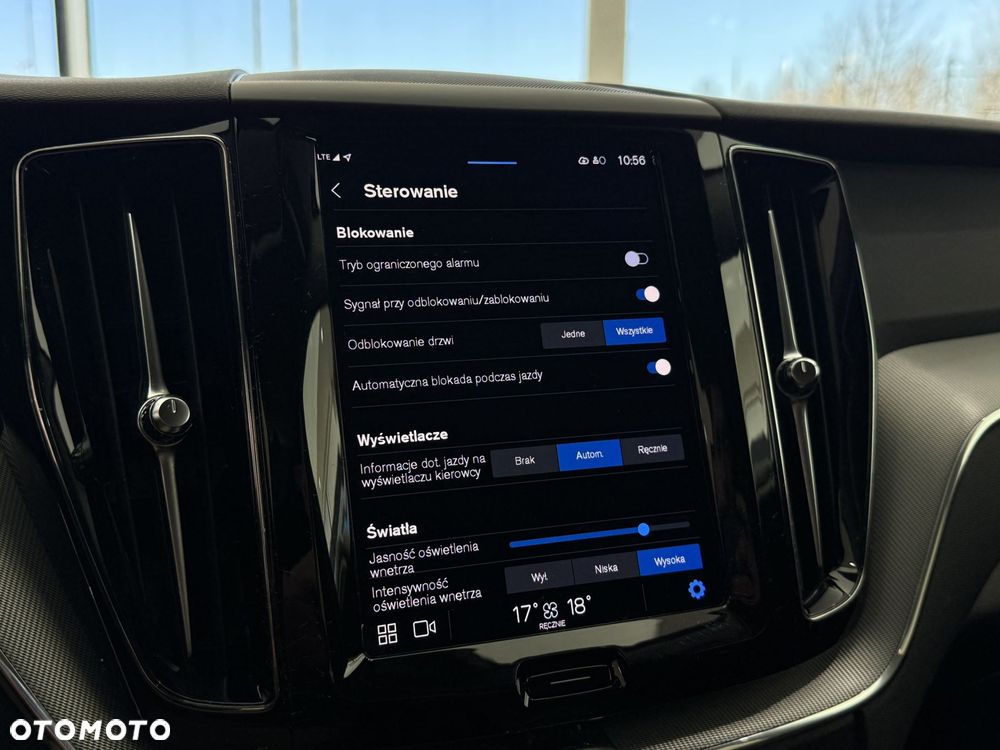 Volvo XC 60 - 36