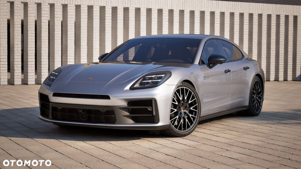Porsche Panamera - 1