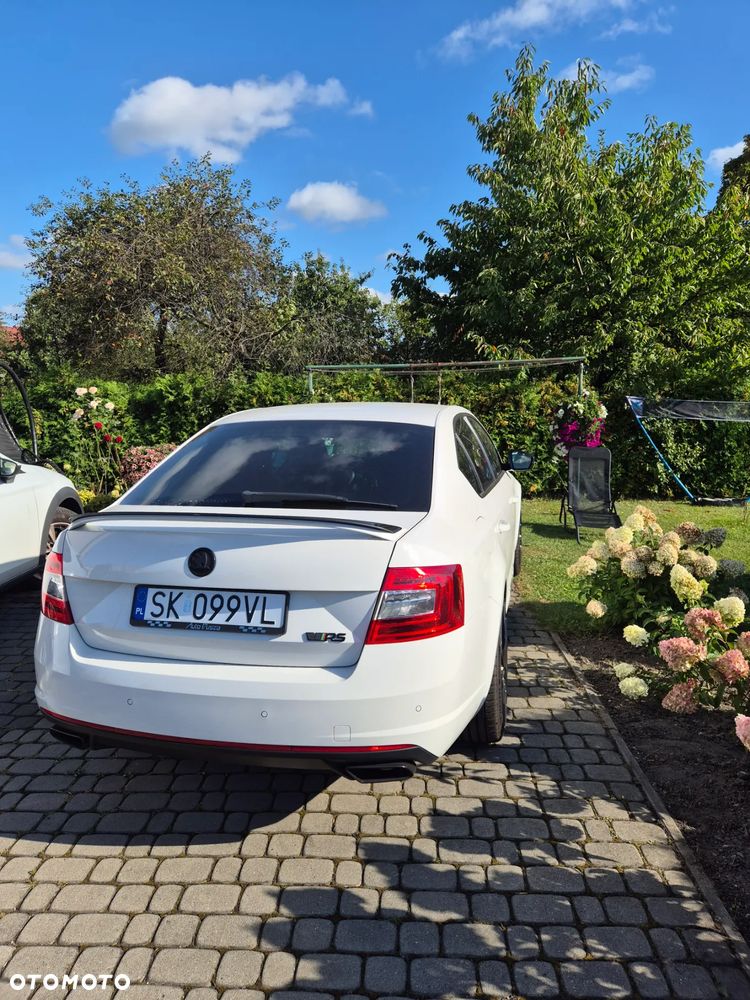 Skoda Octavia 2.0 TSI RS DSG - 4