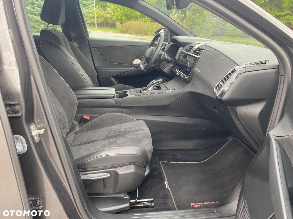 DS Automobiles DS 7 Crossback 2.0 BlueHDi Performance Line + - 14