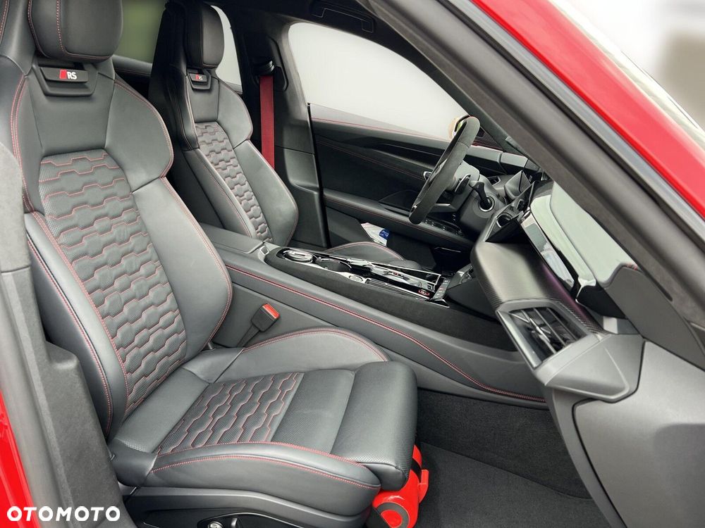Audi RS e-tron GT - 13