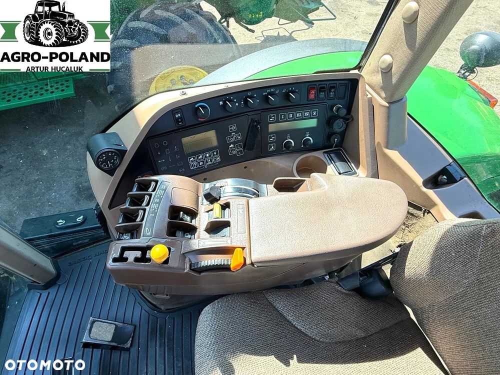 John Deere 8320 - TLS - POWERSHIFT - 12