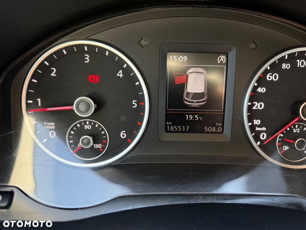 Volkswagen Tiguan - 19