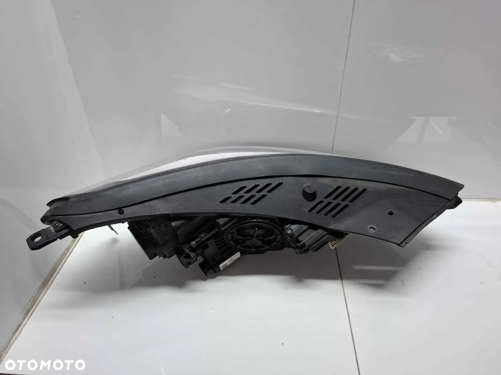 LEWA LAMPA PRZEDNIA PRZÓD HYUNDAI III 15-18 IDEALNA 92101d7100 - 7