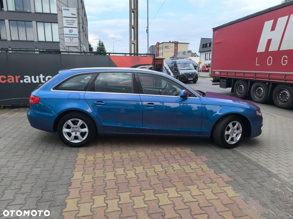 Audi A4 Avant 2.0 TDI DPF Ambition - 2