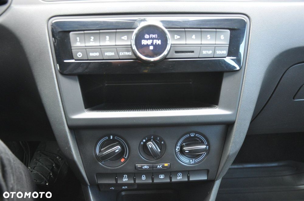 Skoda RAPID 1.2 TSI Drive - 15