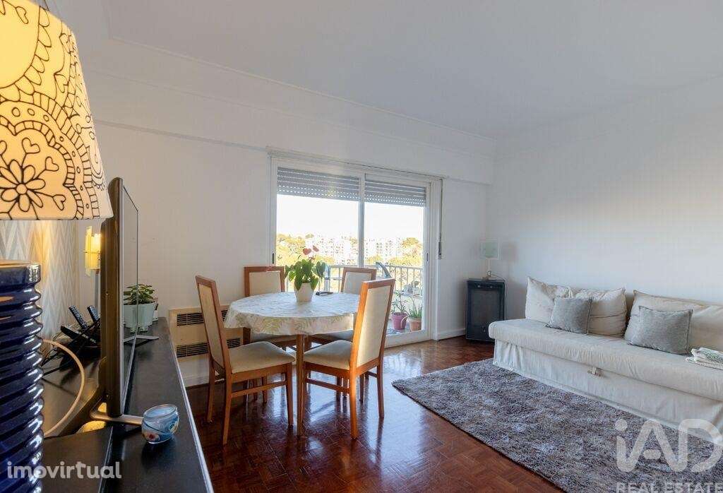 Apartamento T2 em Cascais e Estoril de 70 m2 - Grande imagem: 3/9