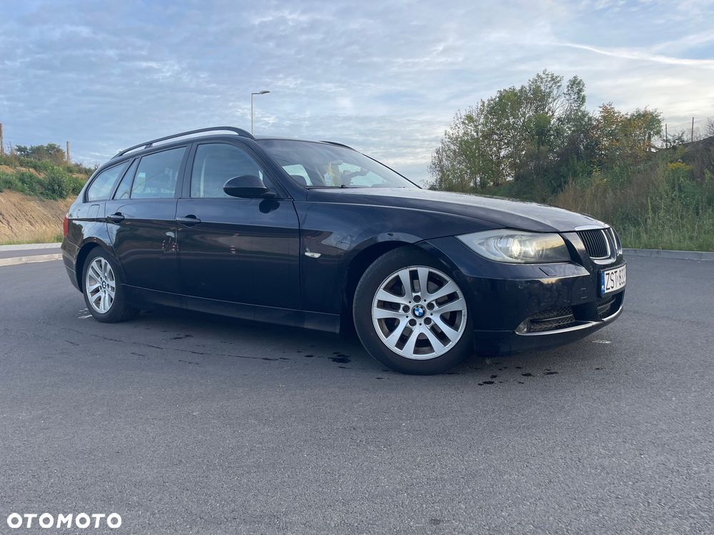 BMW Seria 3 - 1