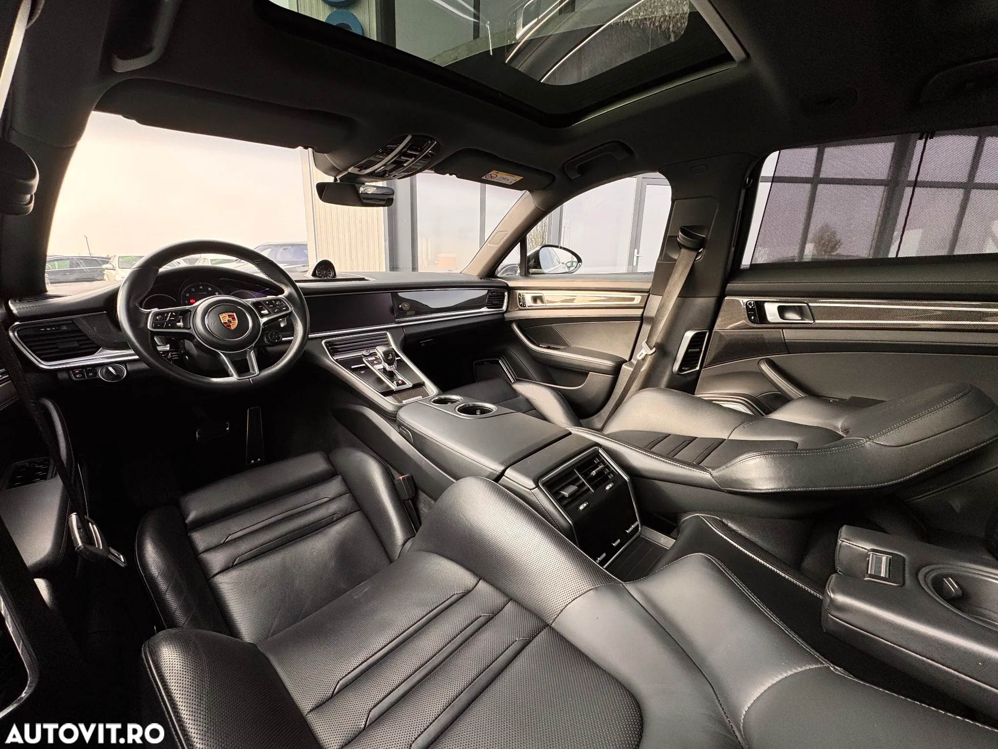 Porsche Panamera 4S Sport Turismo - 19