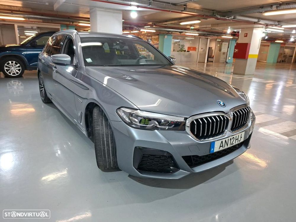 BMW 520 e Pack M - 4