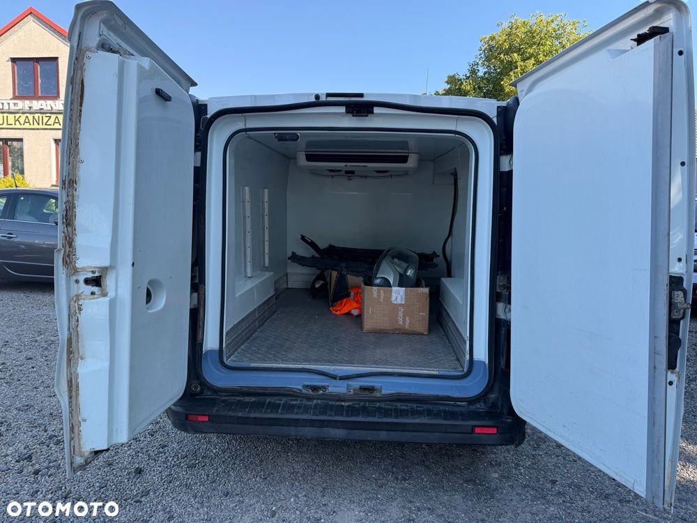 Renault Trafic - 20
