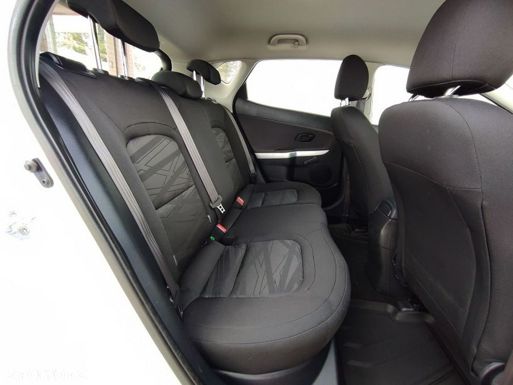 Kia Ceed - 15