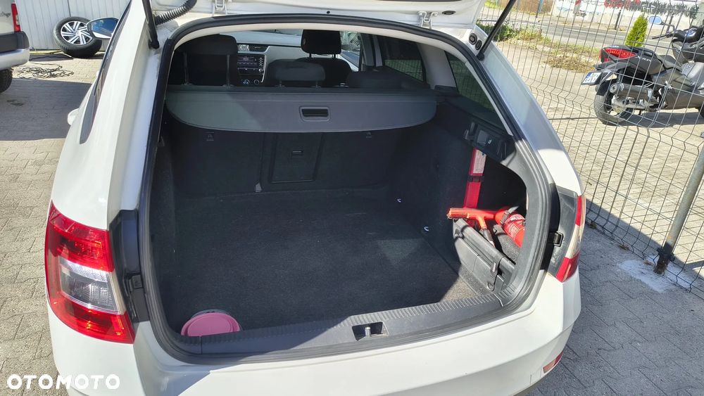 Skoda Octavia 1.6 TDI Ambition - 13