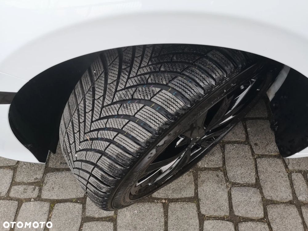 Kia Ceed 1.6 GDI PHEV Business Line DCT - 30