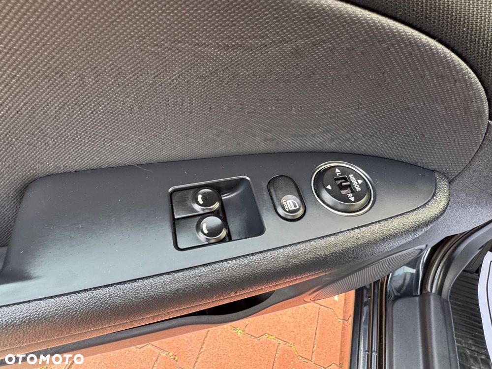 Hyundai i30 - 23