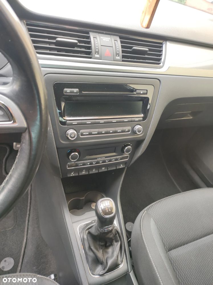 Skoda RAPID 1.6 TDI Ambition - 8