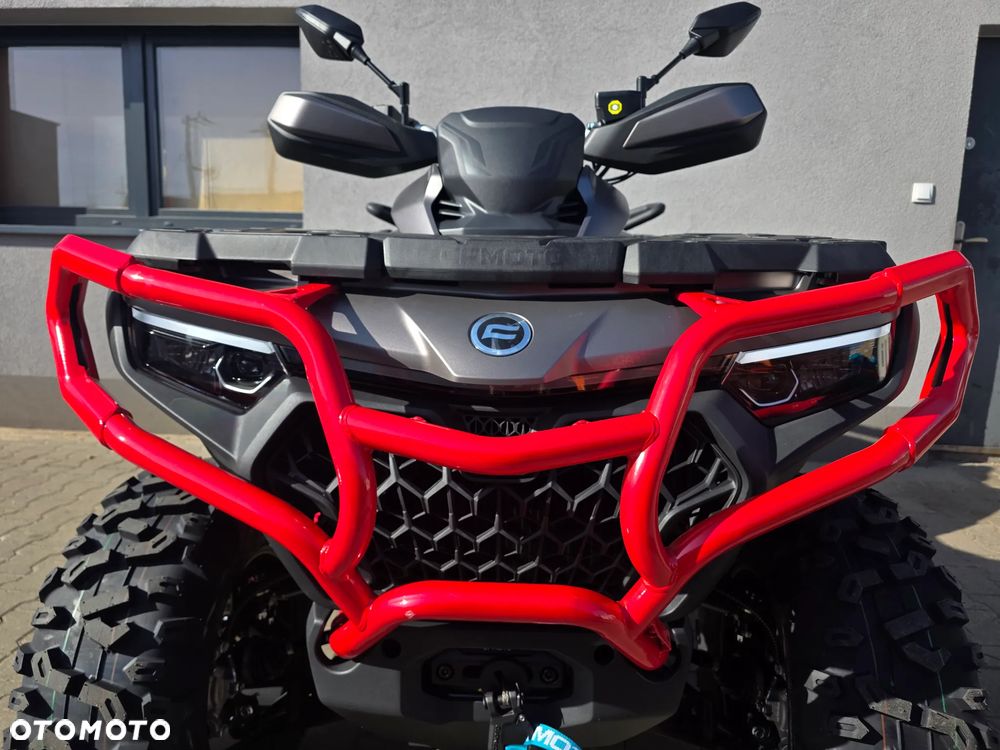CFMoto CForce - 8