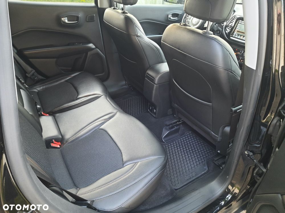 Jeep Compass 2.0 MJD Limited 4WD S&S - 29