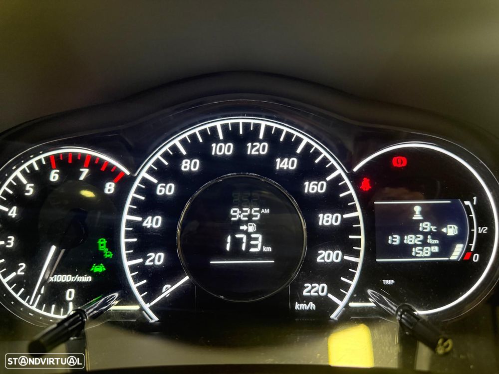 Nissan Note 1.2 N-Tec - 8