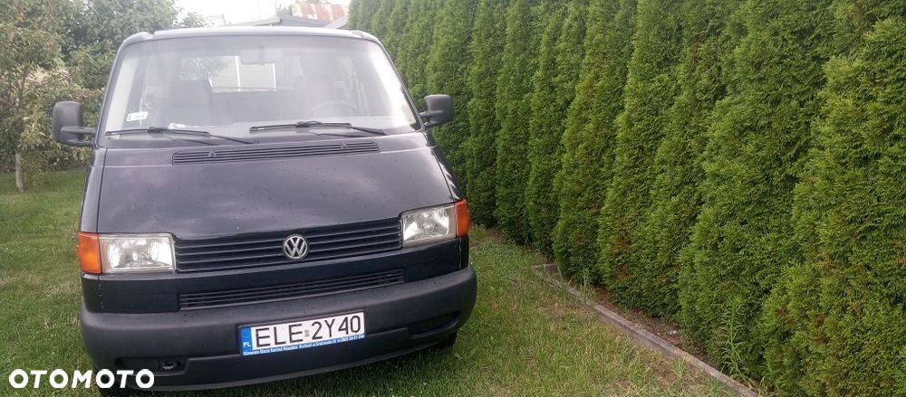 Volkswagen Transporter - 1