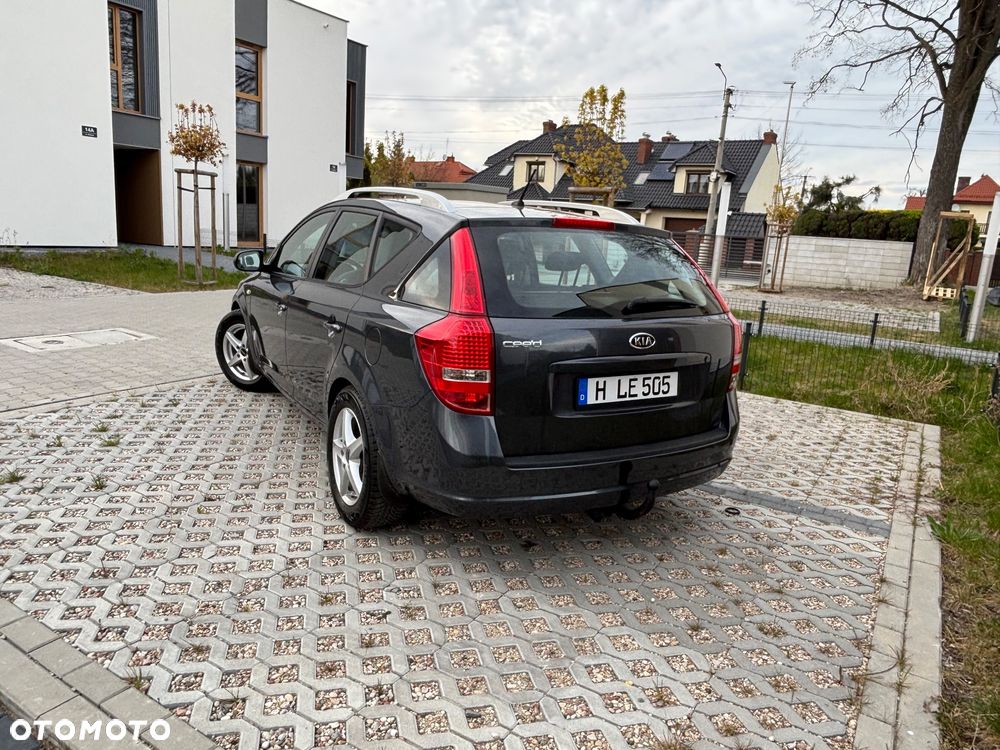 Kia Ceed 1.4 CVVT Spirit - 15