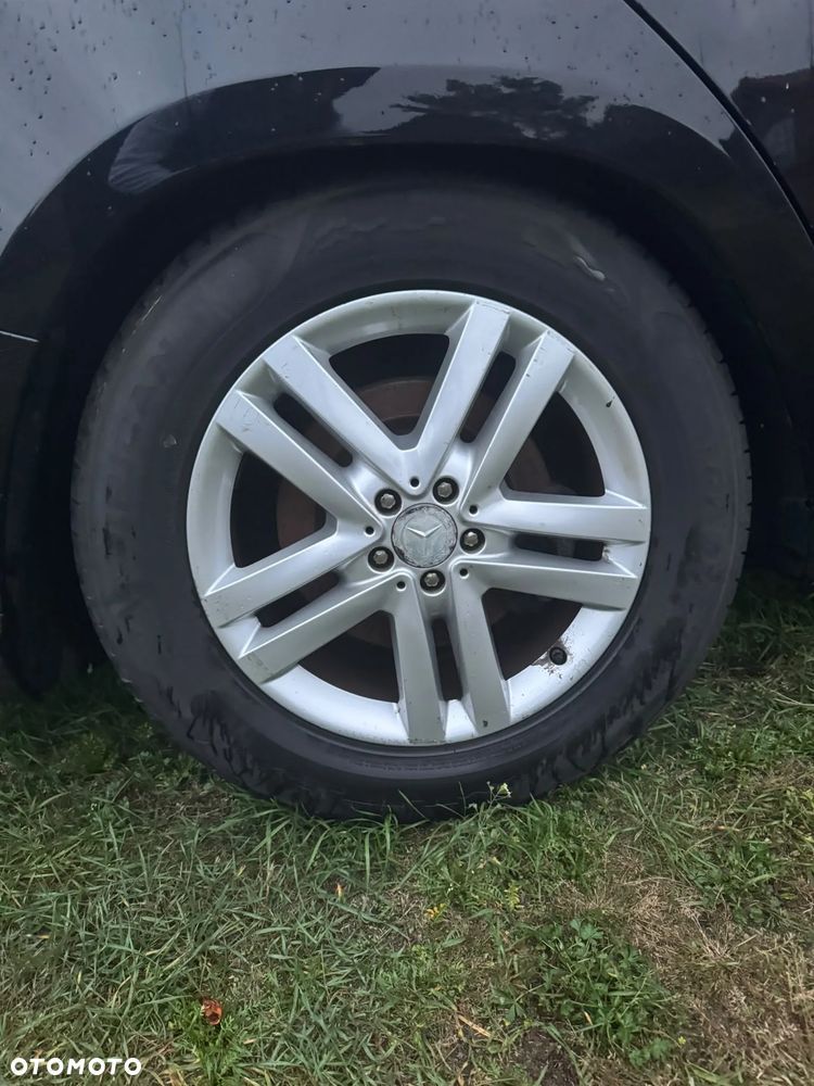 Mercedes-Benz GL 350 BlueTec 4-Matic - 15