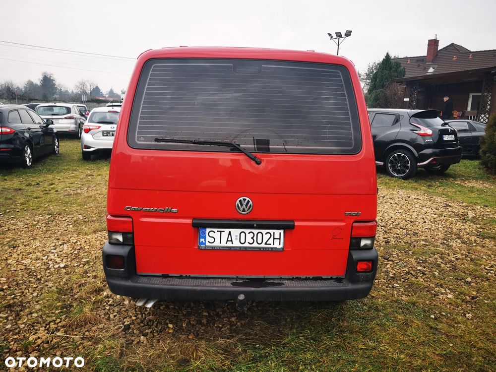 Volkswagen Caravelle Basis / CL - 8