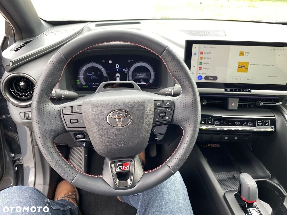 Toyota C-HR - 10