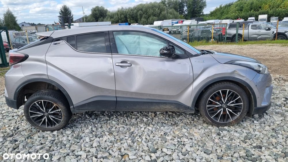 Toyota C-HR Style Selection - 4