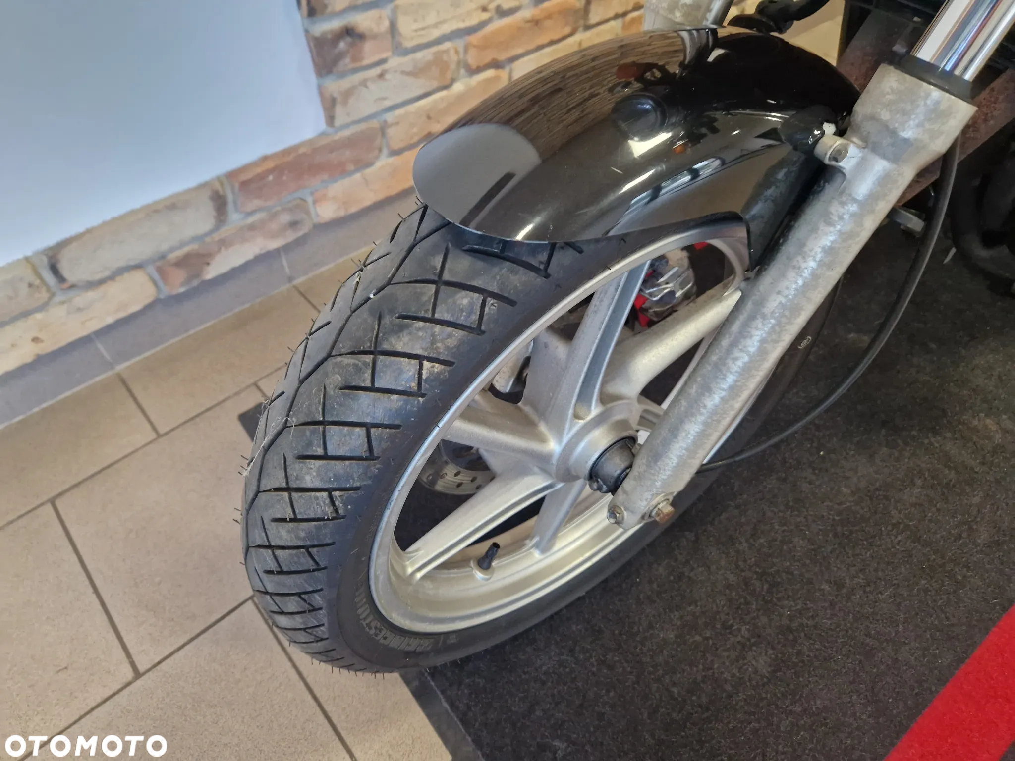 Honda CB - 17